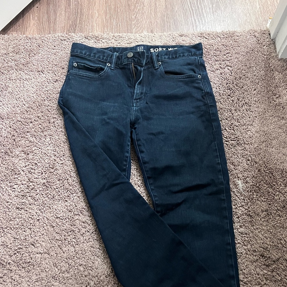 Soft wear gap jeans. Size 29x30 slim. Rarely worn.
